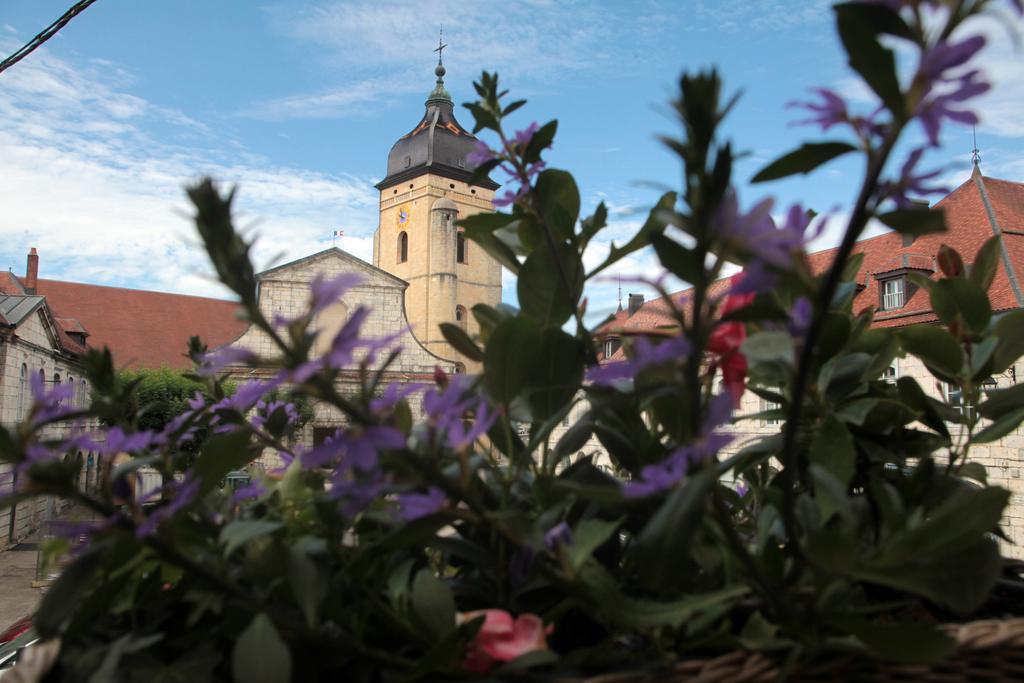 La Maison D'A Cote Bed & Breakfast Pontarlier Exterior foto